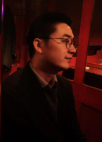 花敏 照片