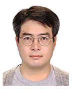 Jin Seo Cho 照片