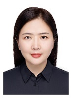 李丽 照片