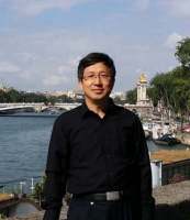 李平 照片