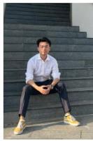 邱渔骋 照片