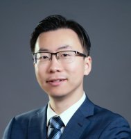 王任轩 照片