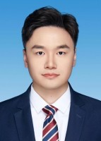 金忍 照片