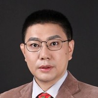 吴方 照片