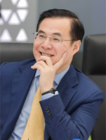 杨广中 照片