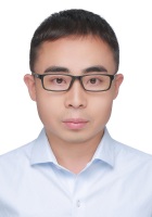 李志强 照片