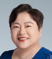 李晓芳 照片