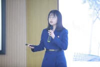 张芷寻 照片