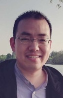常磊 照片