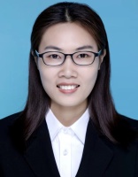 陈昱颖 照片