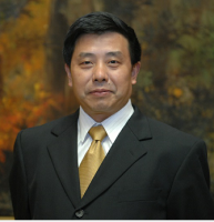 何云峰 照片