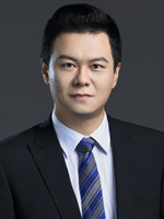 邱路 照片