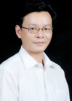 王初 照片