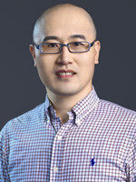 王强 照片