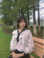 徐荣 照片