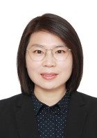 刘华 照片