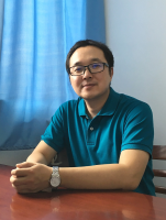陈臣 照片