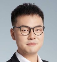 刘贺磊 照片