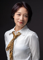 李秋琳 照片