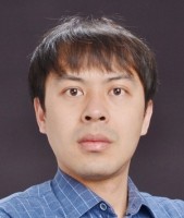 卢宇 照片