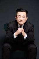 薛峰 照片