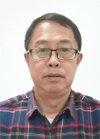于万钧 照片