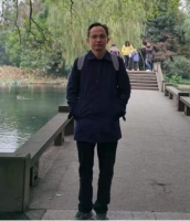 朱敏 照片