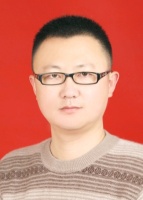 程勇翔 照片