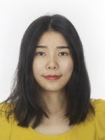 李唯 照片