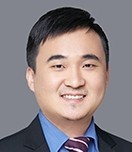李岩 照片