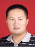 李诚 照片