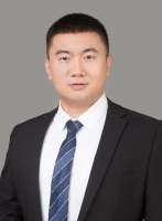 李阳 照片