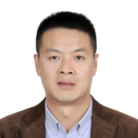 彭尚龙 照片