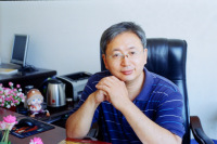 石冠峰 照片