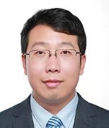 李泽洲 照片