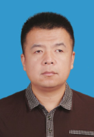 尹东锋 照片