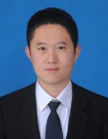 李艳伟 照片