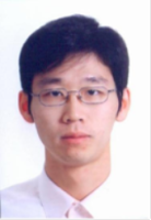 何世民 照片
