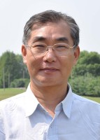 姜俊 照片