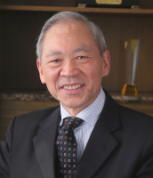 刘平 照片