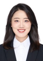 梁宵 照片