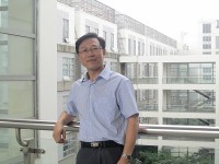 邹纯朴 照片