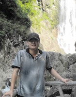 陈仁 照片