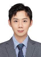 陈昉健 照片