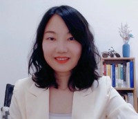 刘玲 照片