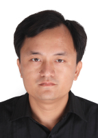 罗志伟 照片