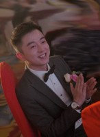 吴伟隆 照片