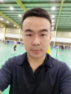 杨亮 照片