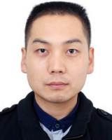 李国柱 照片