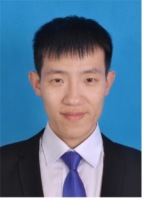 李志强 照片